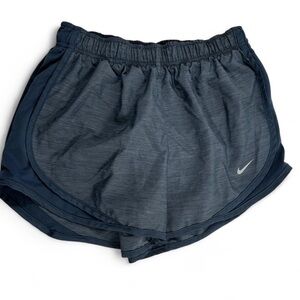 Nike Women's Dri-Fit Athletic Shorts Size Small